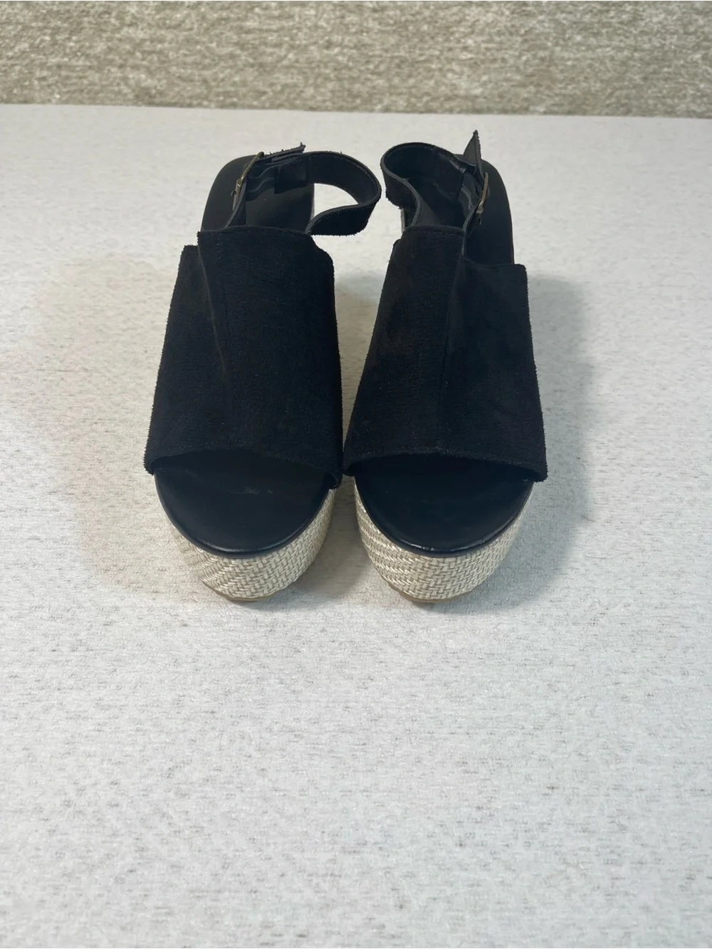 Women’s Black Suede Wedge Shoes Lightweight Ankle Strap Buckle, Sz8.5. SKU#0413
